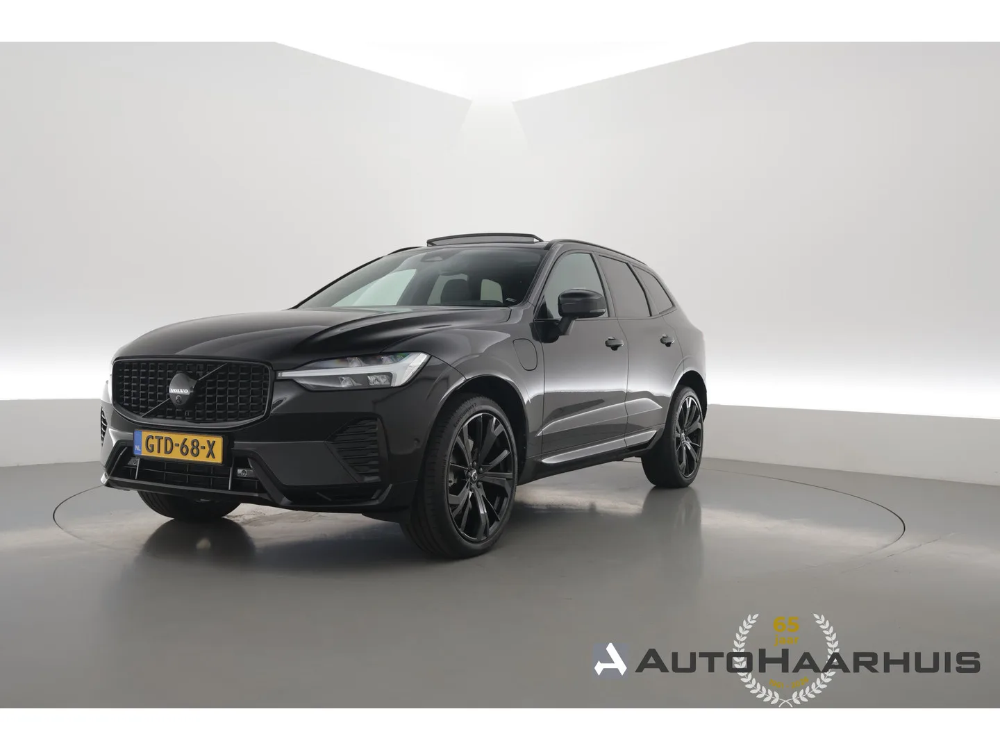 Volvo XC60 (2024) — foto 1