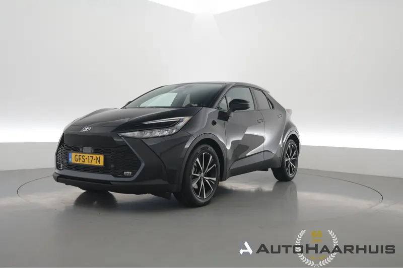 Toyota C-HR (2024)