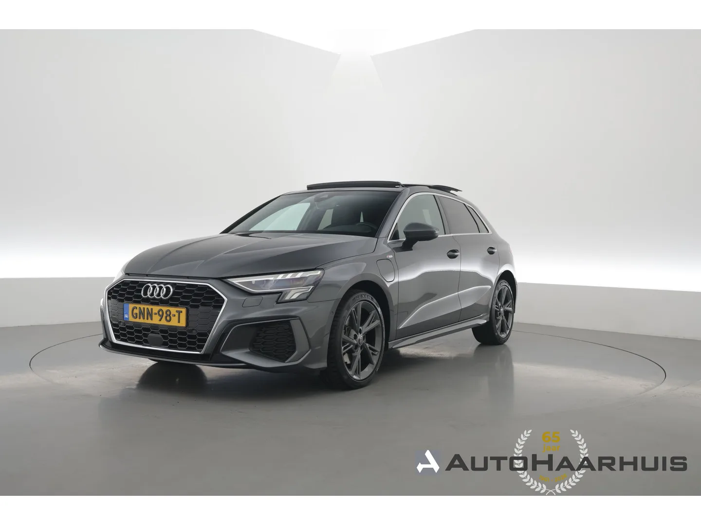 Audi A3 (2023) — foto 1