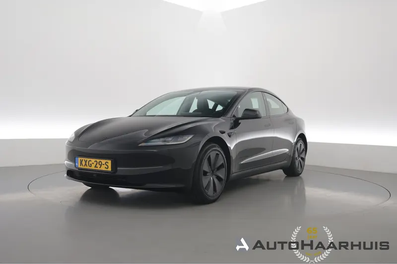 Tesla Model 3 (2026)