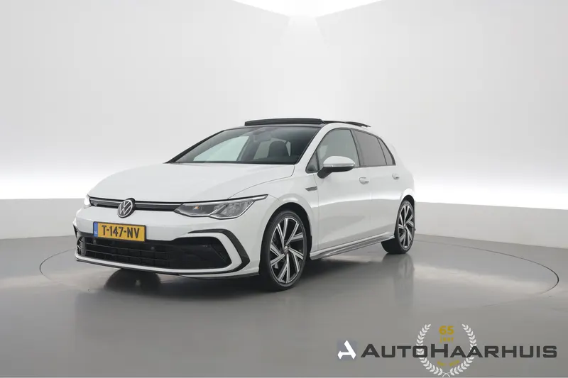 Volkswagen Golf (2022)