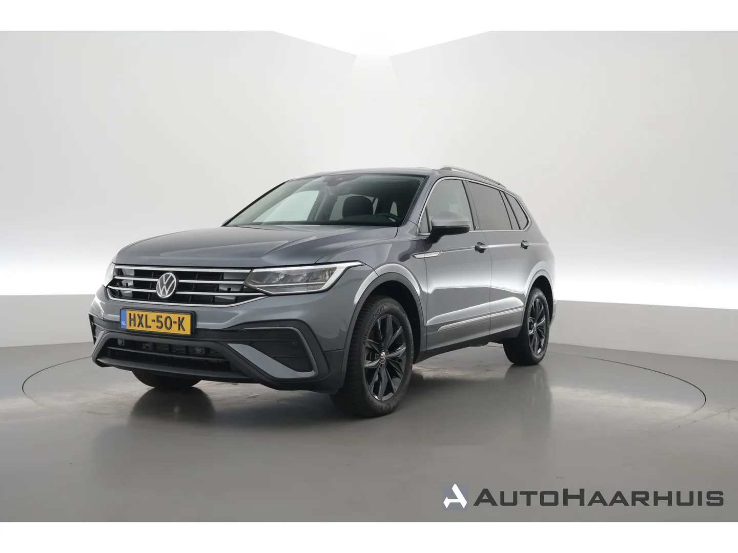Volkswagen Tiguan (2024) — foto 1