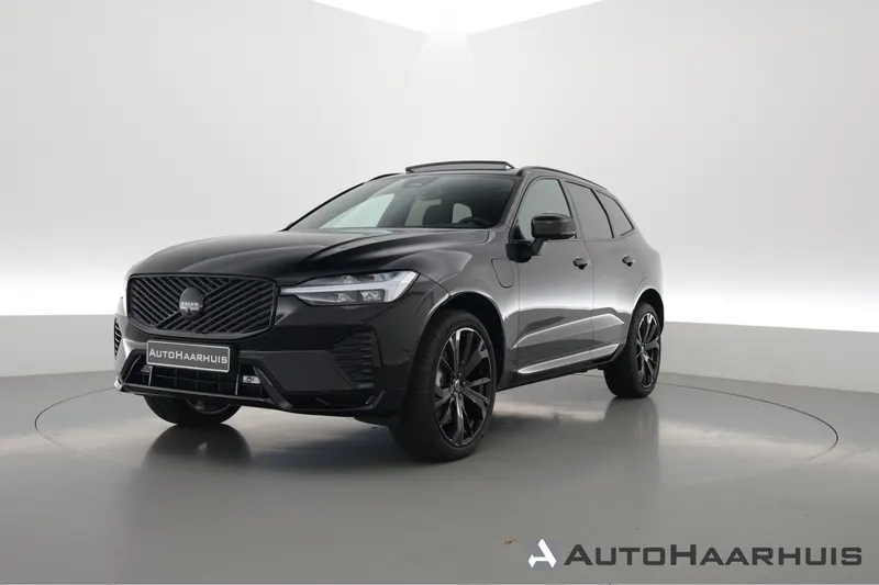 Volvo XC60 (2025)