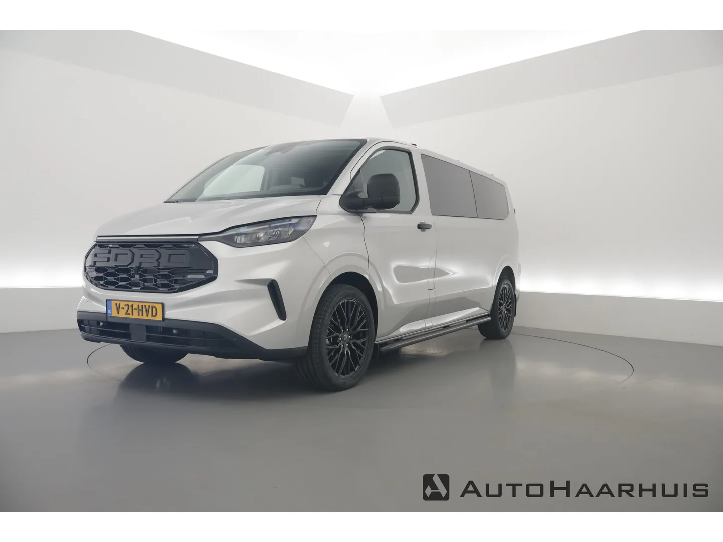 Ford Transit Custom (2024) — foto 1