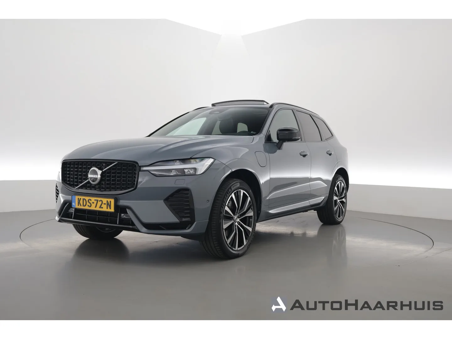 Volvo XC60 (2023) — foto 1