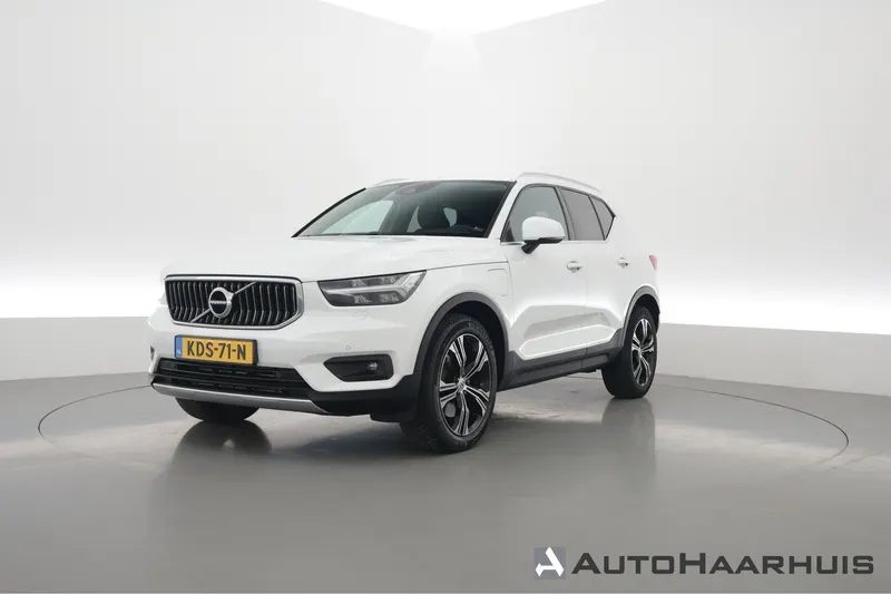 Volvo XC40 (2021)