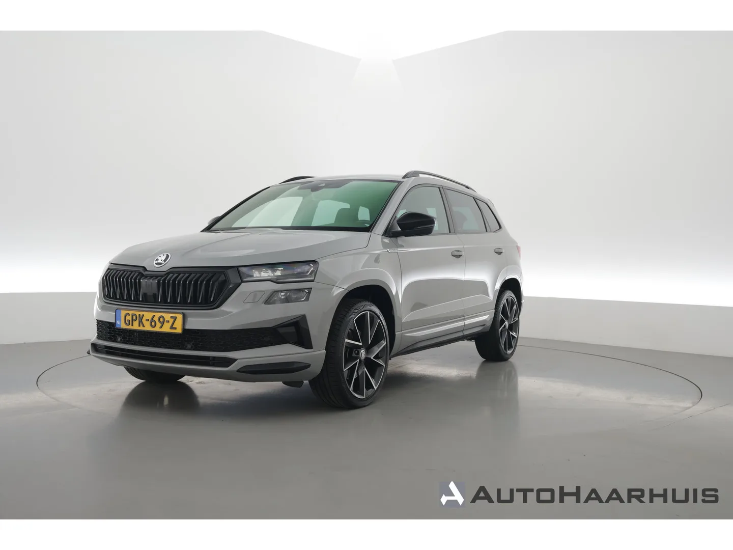 Škoda Karoq (2023) — foto 1