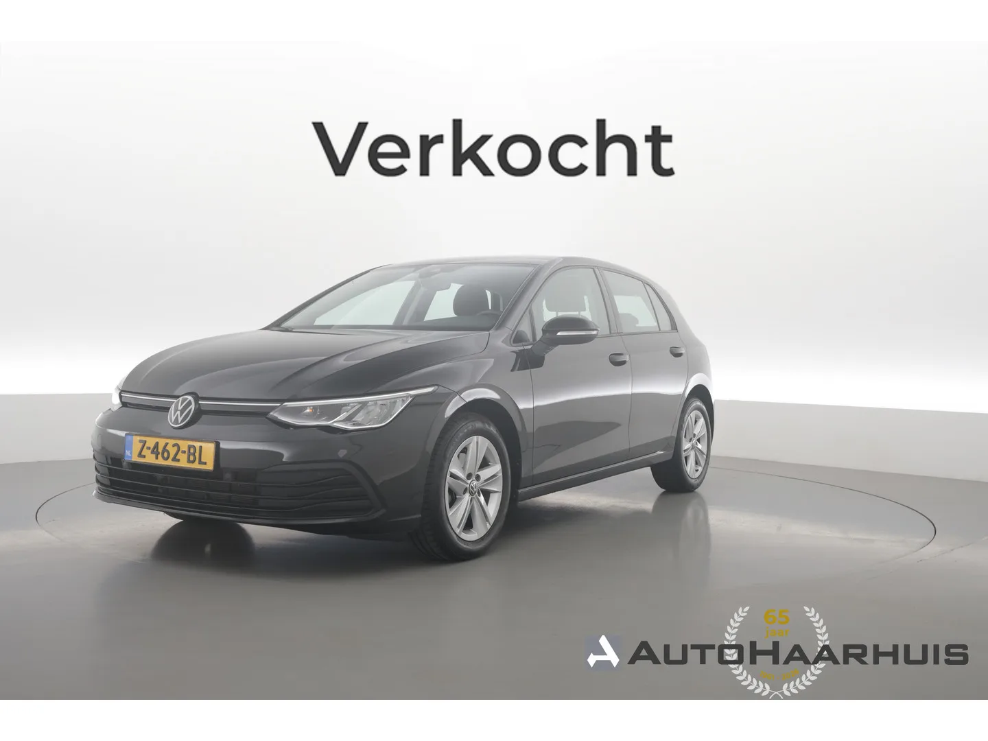 Volkswagen Golf (2024) — foto 1