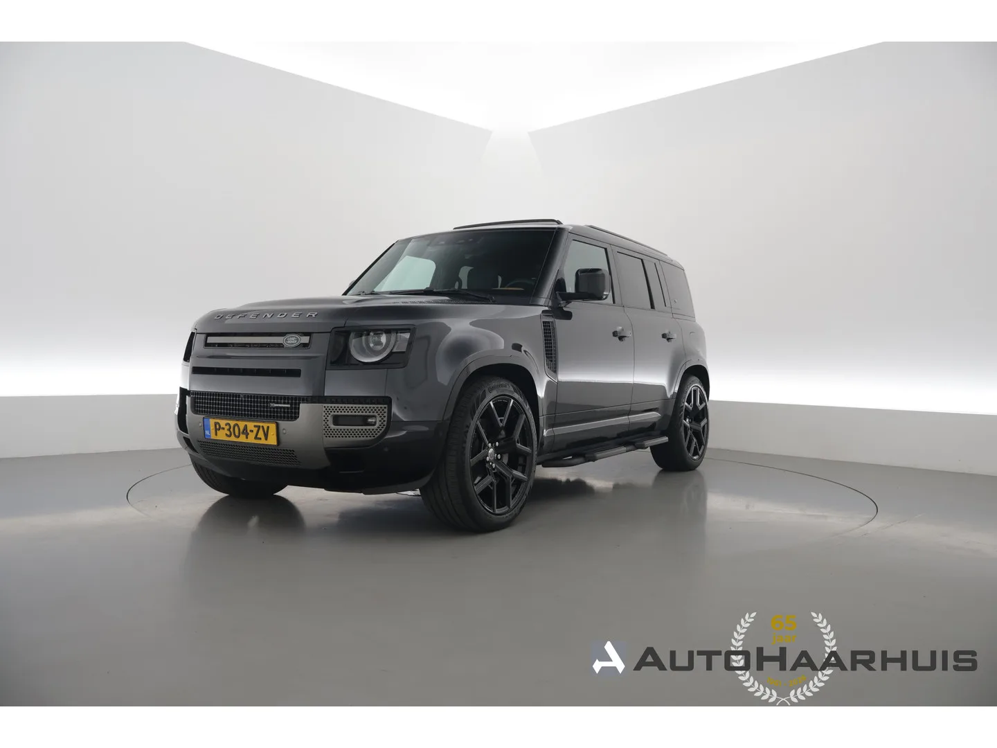 Land Rover Defender (2022) — foto 1
