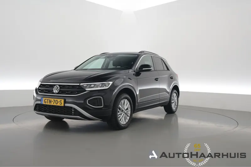 Volkswagen T-Roc (2024)