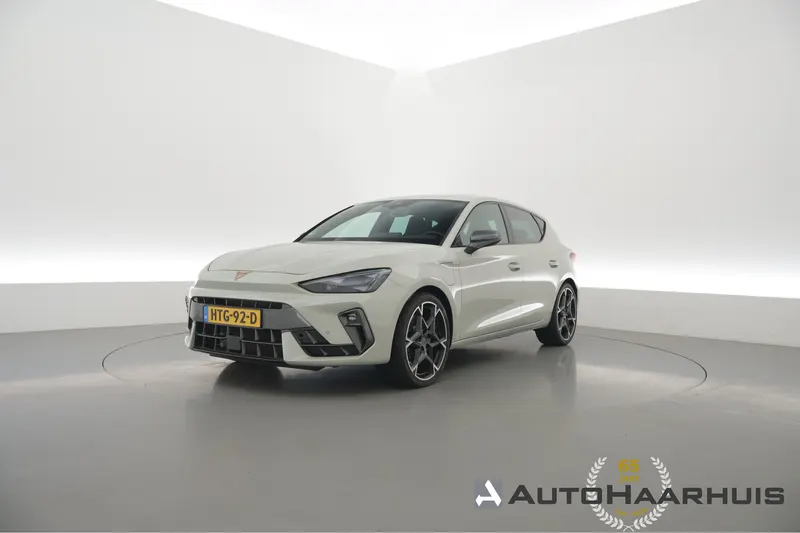 CUPRA Leon (2024)
