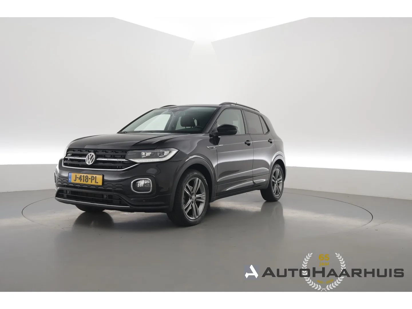 Volkswagen T-Cross (2019) — foto 1