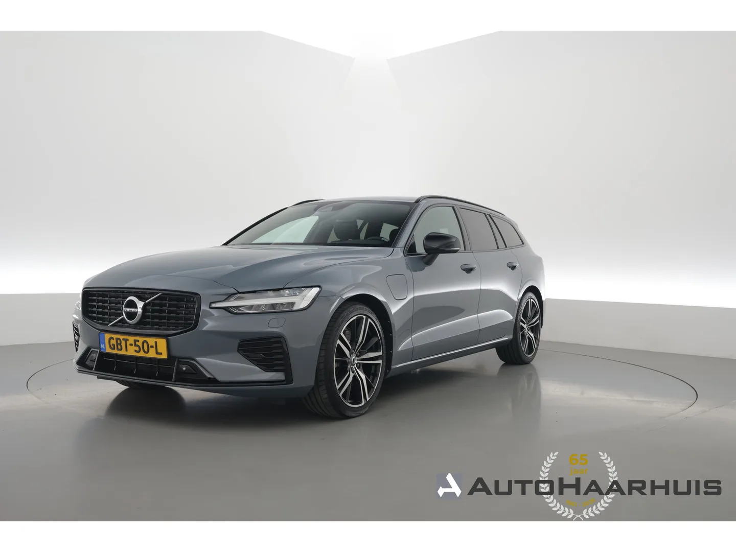 Volvo V60 (2022) — foto 1