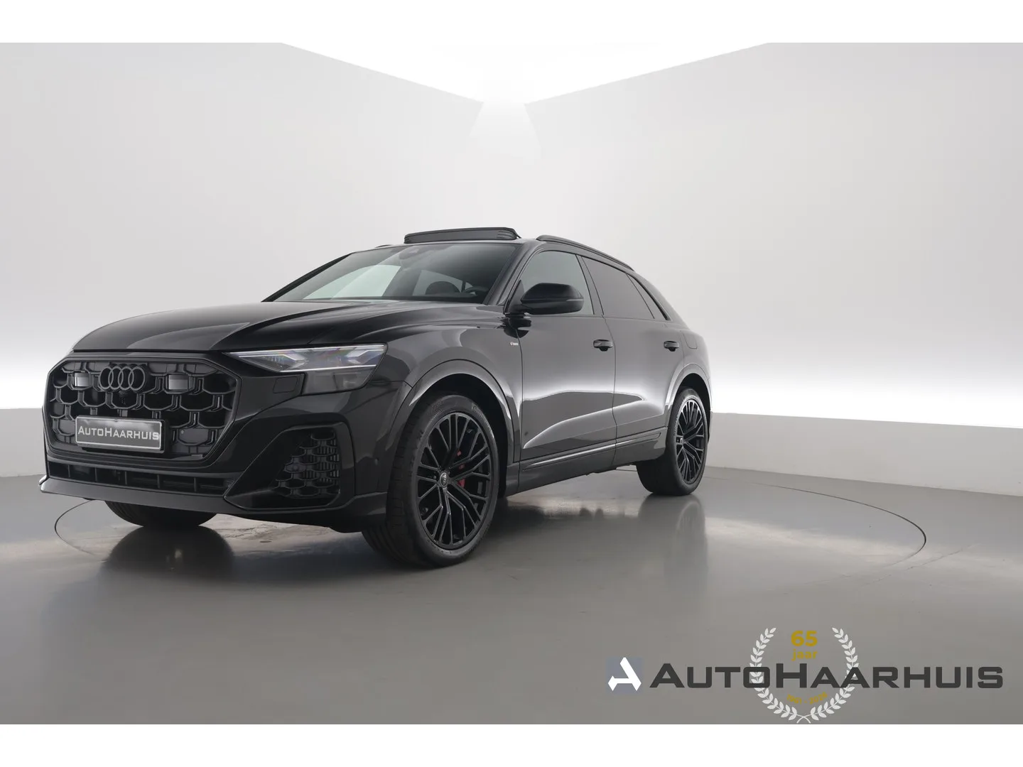Audi Q8 (2024) — foto 1