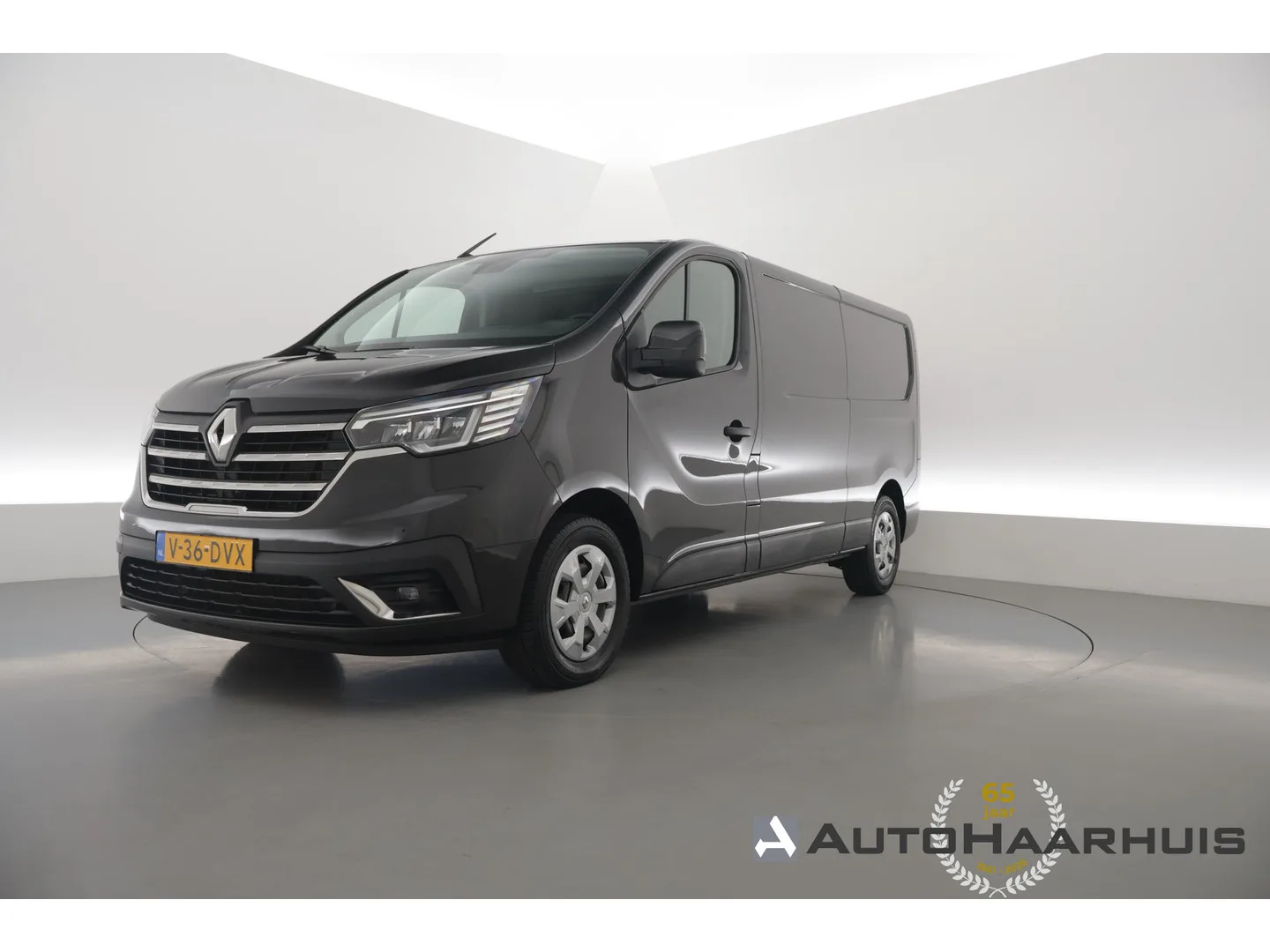 Renault Trafic (2024) — foto 1