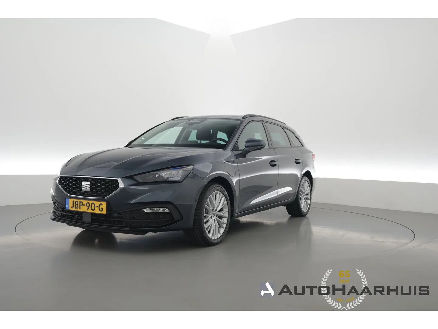 SEAT Leon (2025) — foto 1