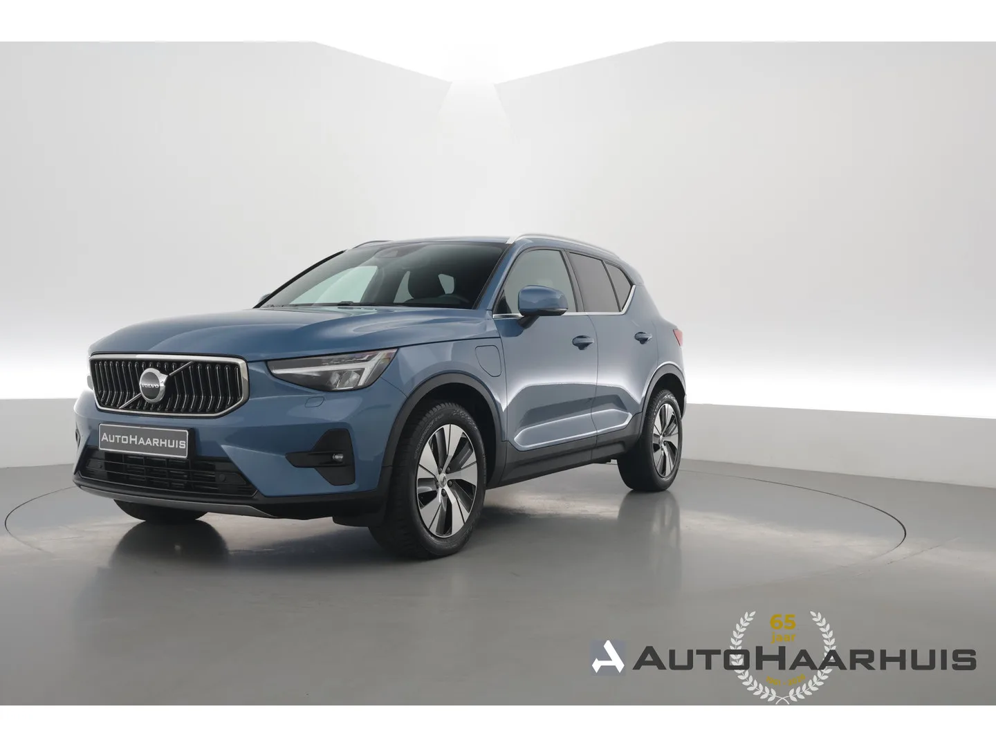 Volvo XC40 (2022) — foto 1
