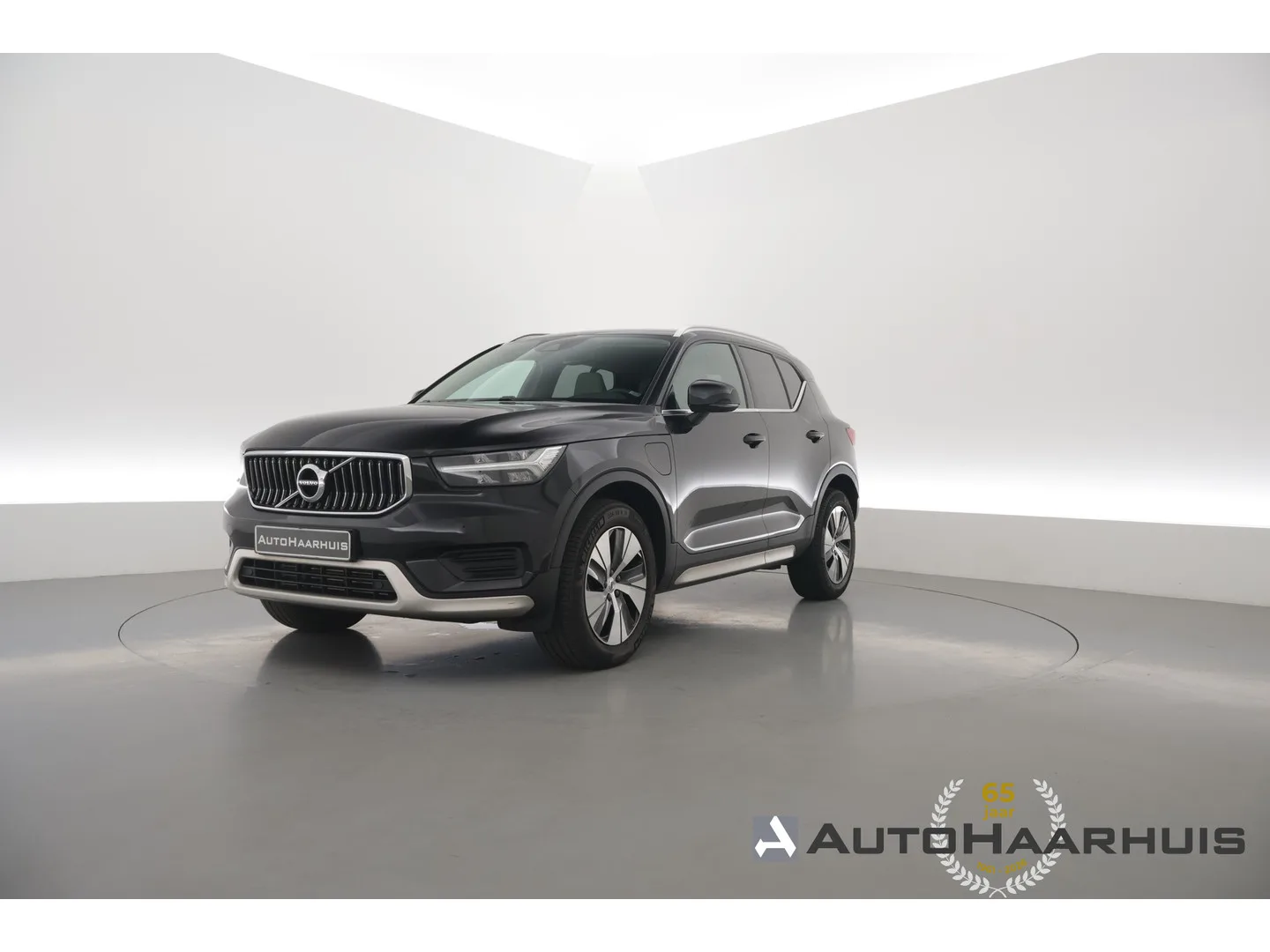 Volvo XC40 (2022) — foto 1