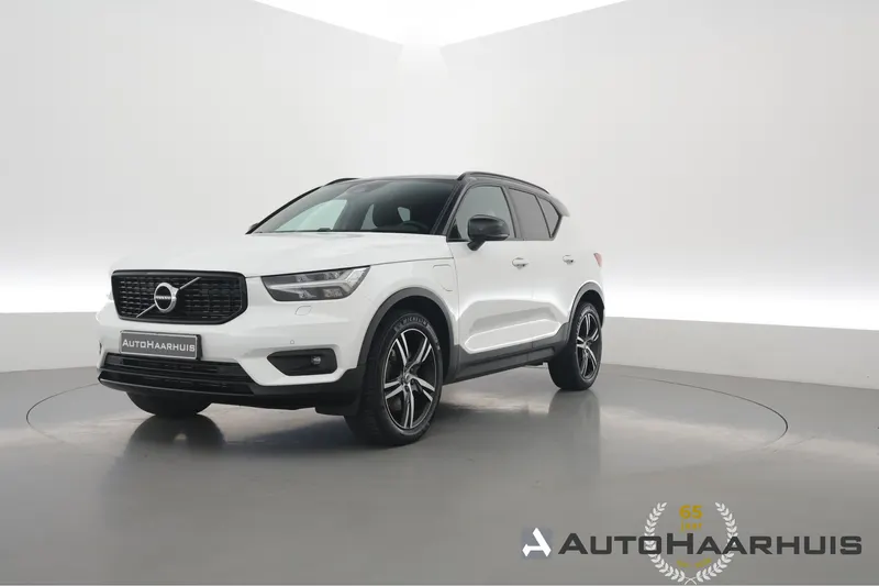 Volvo XC40 (2021)