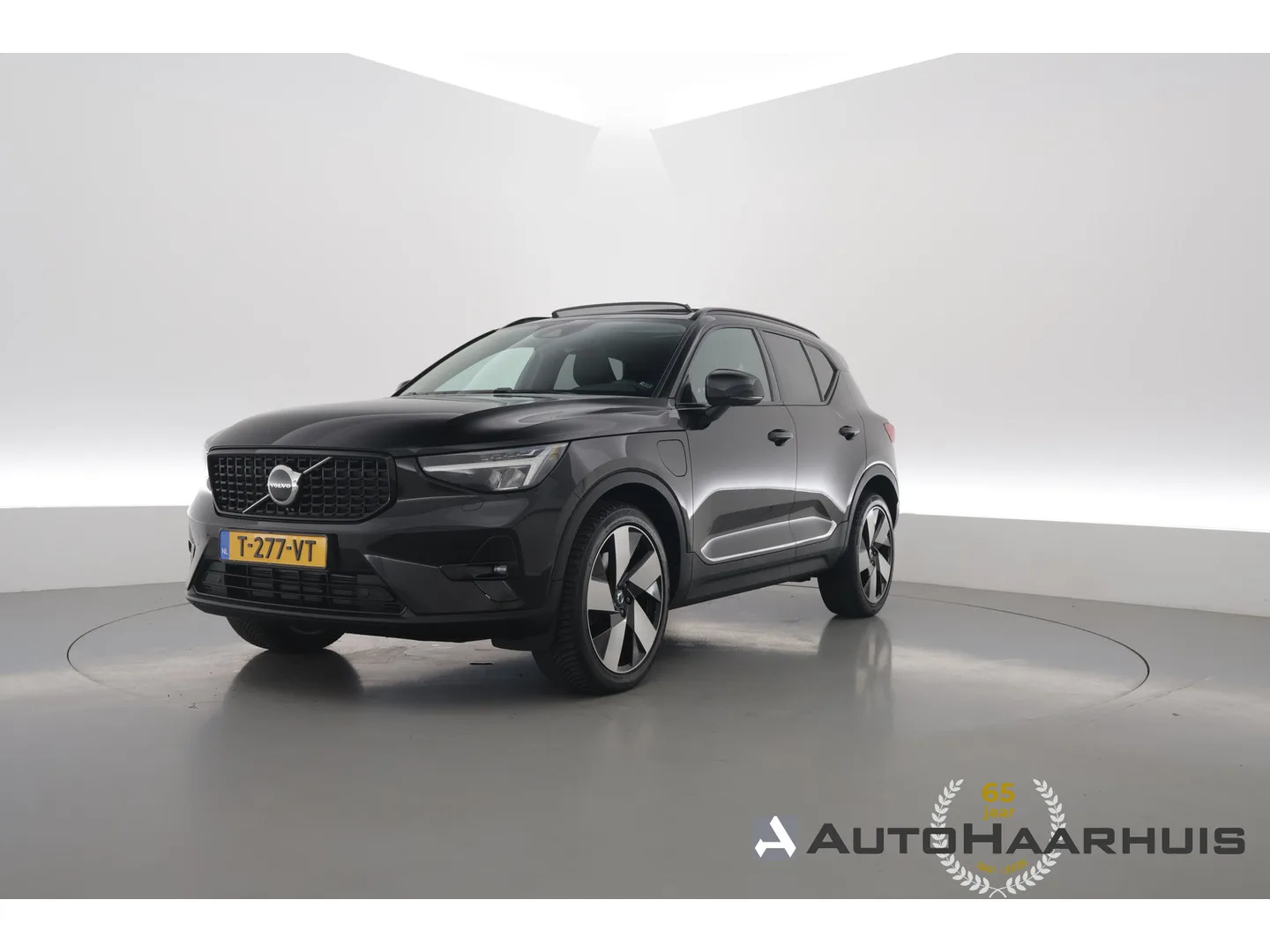 Volvo XC40 (2022) — foto 1