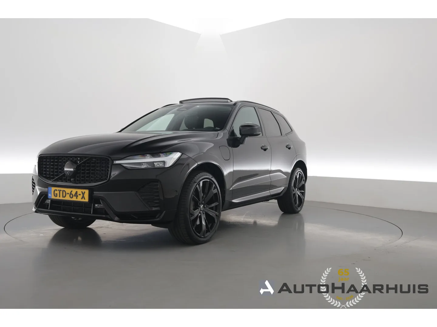 Volvo XC60 (2024) — foto 1