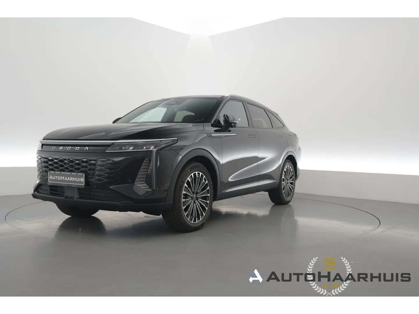 Omoda 9 SHS (2026) — foto 1