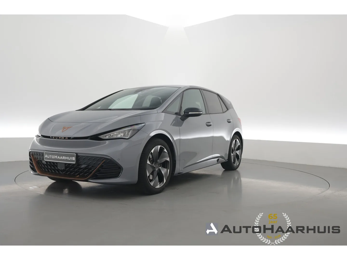 CUPRA Born (2024) — foto 1