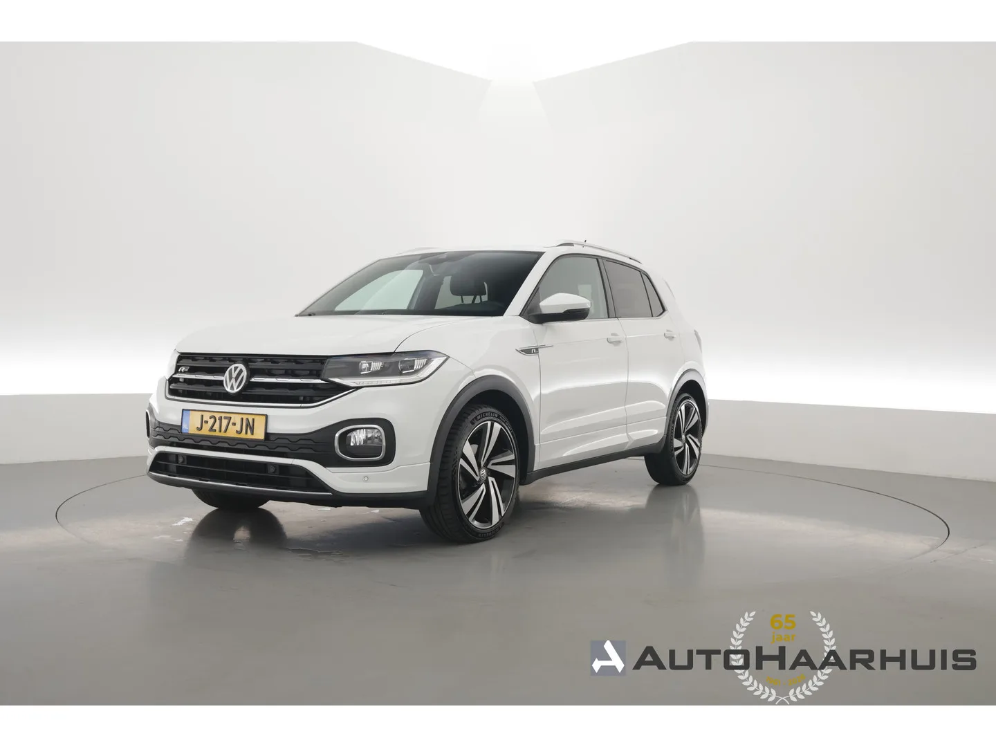 Volkswagen T-Cross (2019) — foto 1