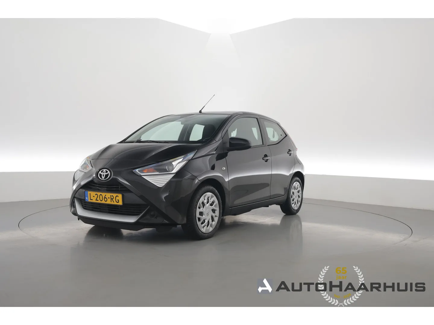 Toyota Aygo (2021) — foto 1