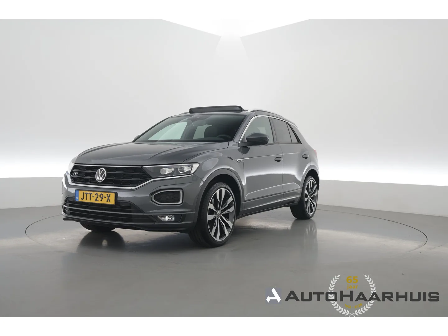Volkswagen T-Roc (2022) — foto 1