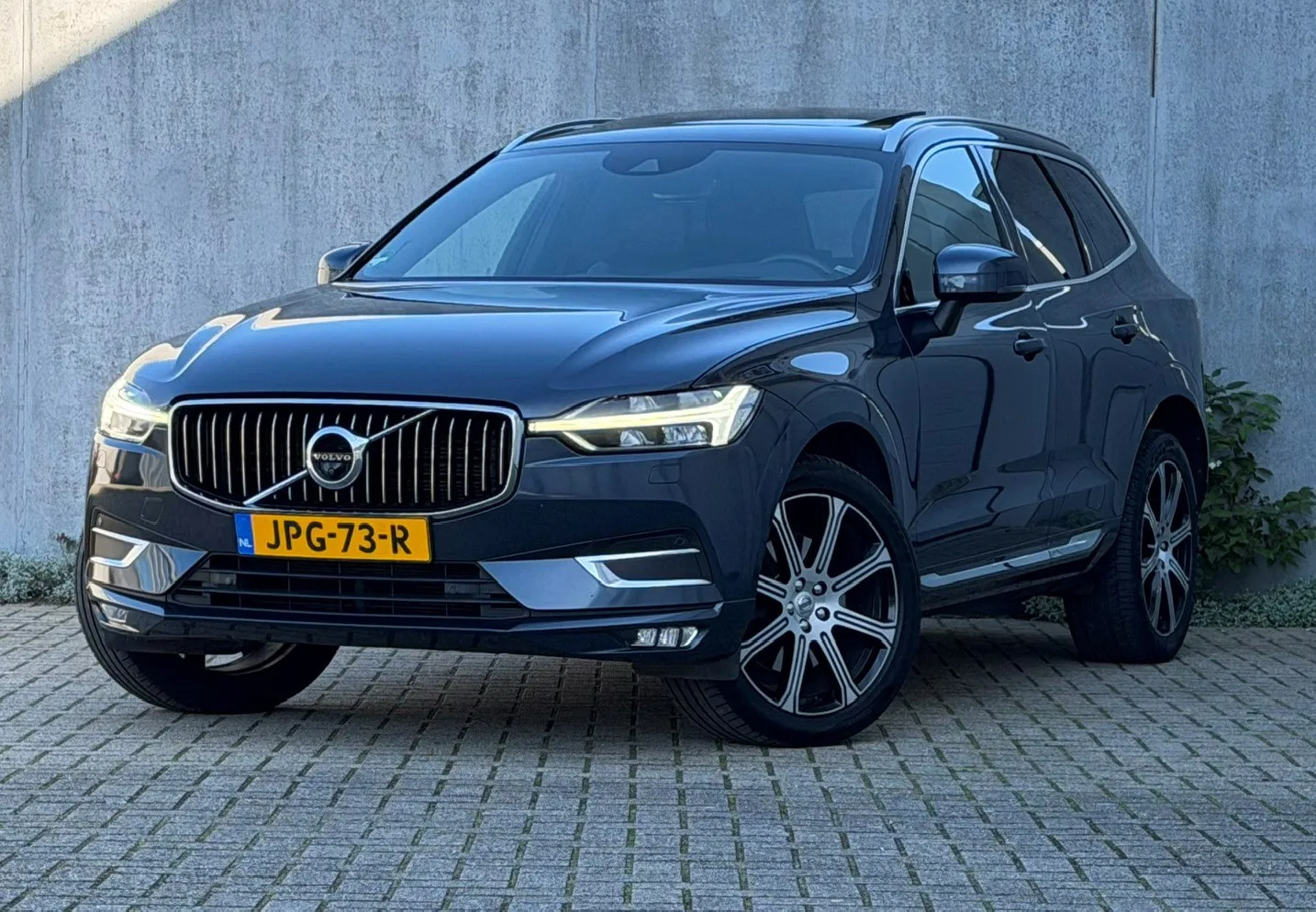 Volvo XC60 (2019) — foto 1