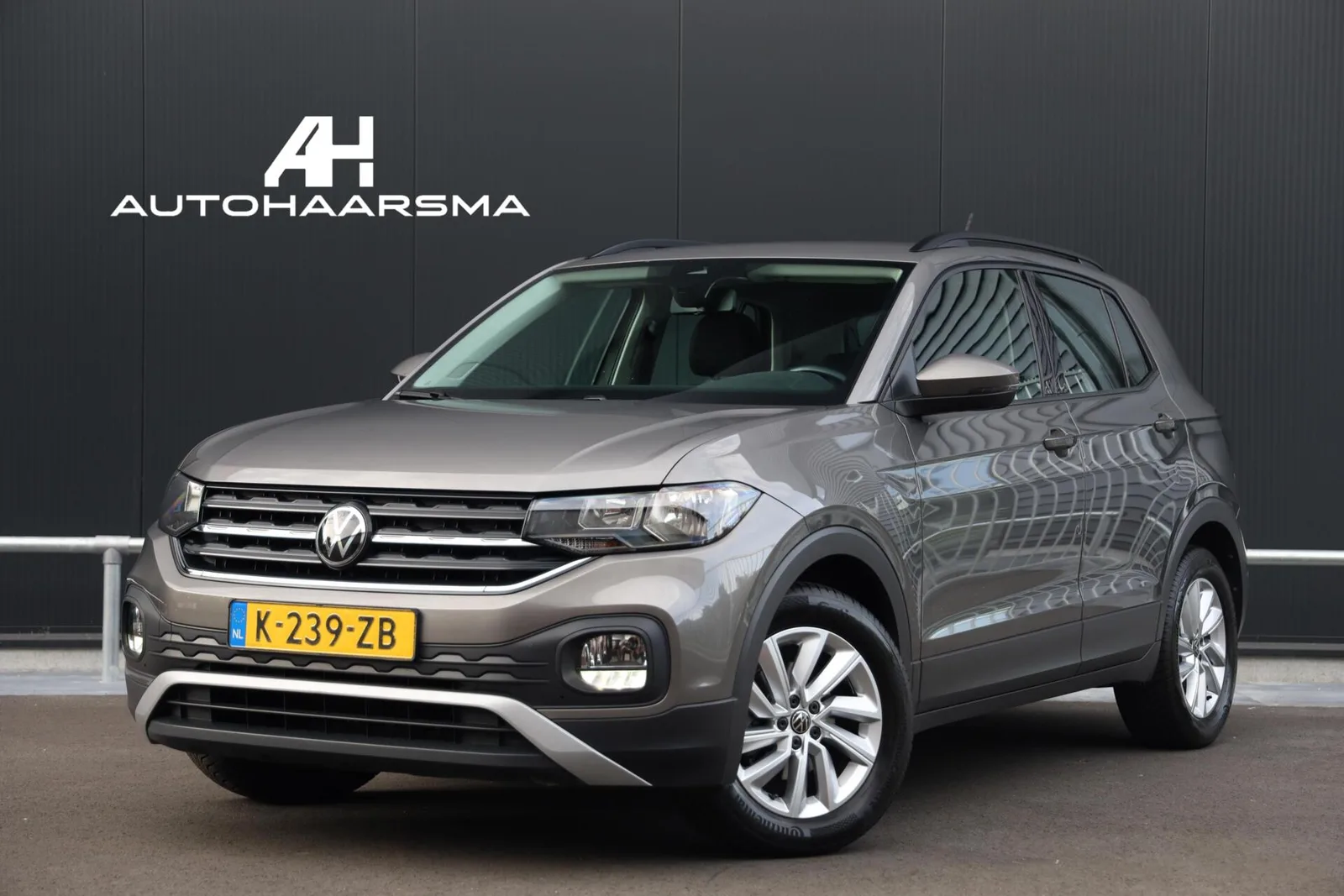 Volkswagen T-Cross (2021) — foto 1