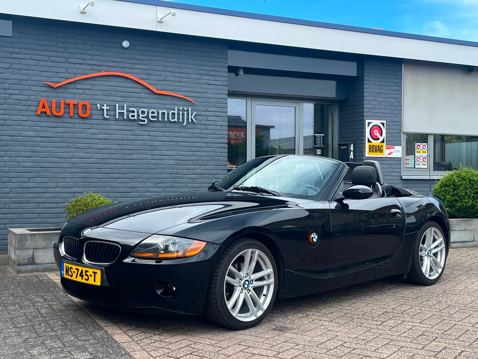 BMW Z4 (2004) — foto 1