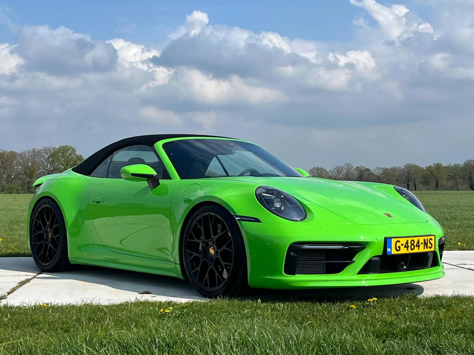 Porsche 911 (2019) — foto 1