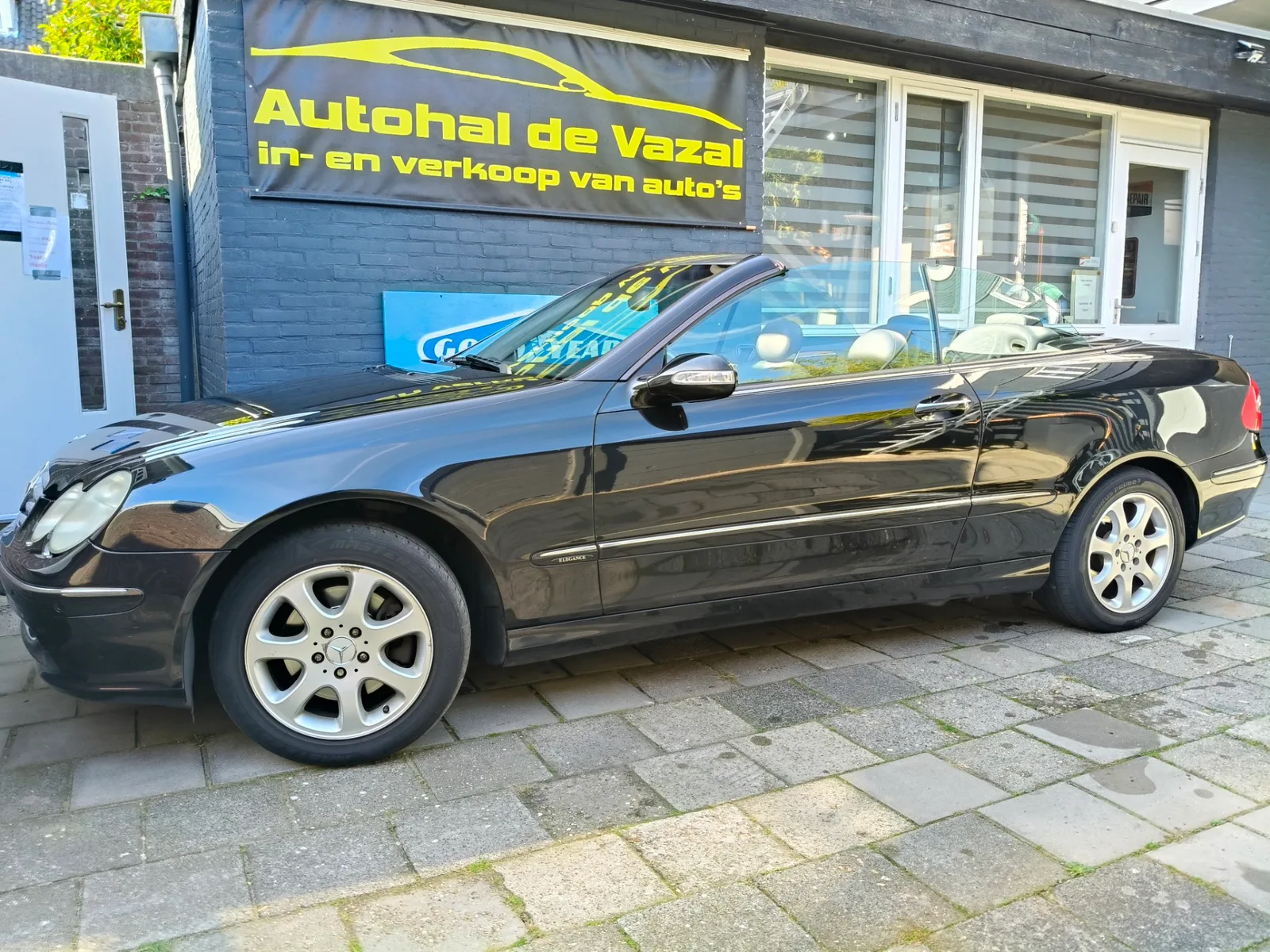 Mercedes-Benz CLK-Klasse (2005) — foto 1