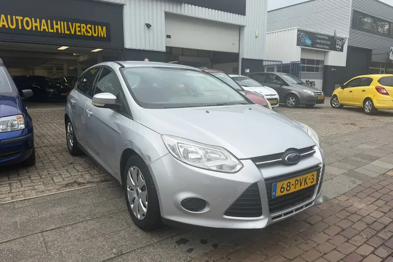 Ford Focus (2011)
