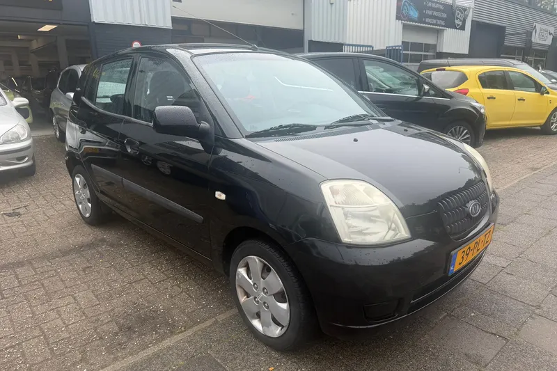 Kia Picanto (2004)