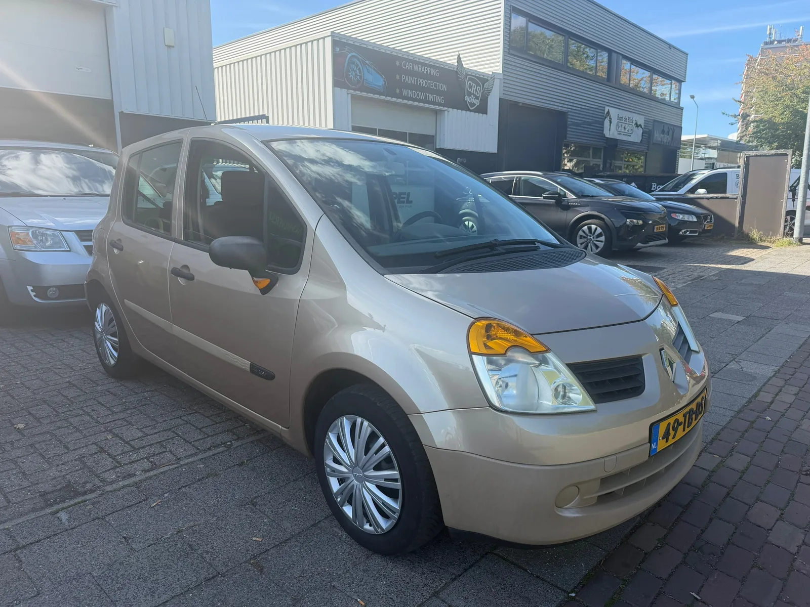 Renault Modus (2006) — foto 1