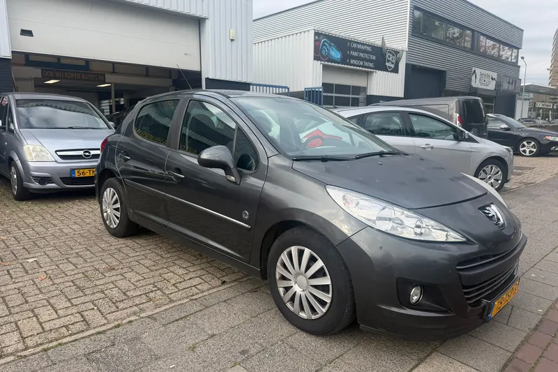 Peugeot 207 (2012)