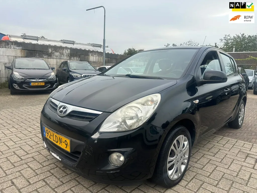 Hyundai i20 (2010) — foto 1