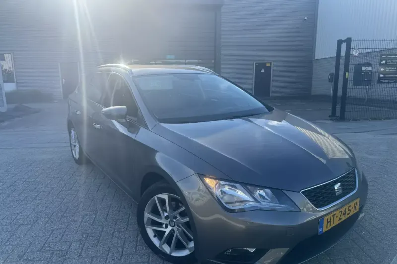 SEAT Leon (2015)