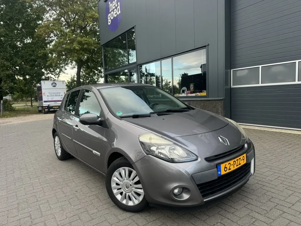Renault Clio (2011) — foto 1