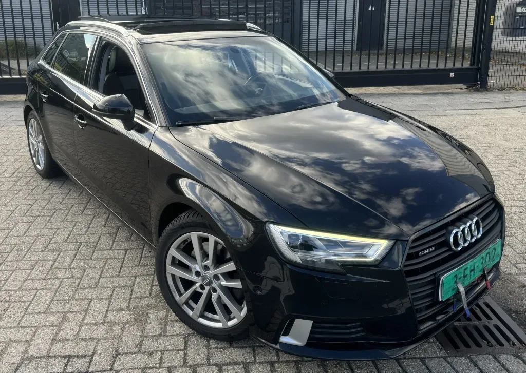 Audi A3 (2018) — foto 1
