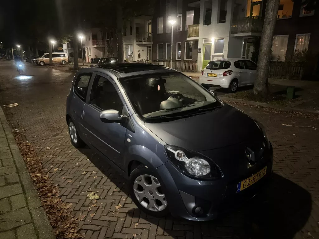 Renault Twingo (2011) — foto 1
