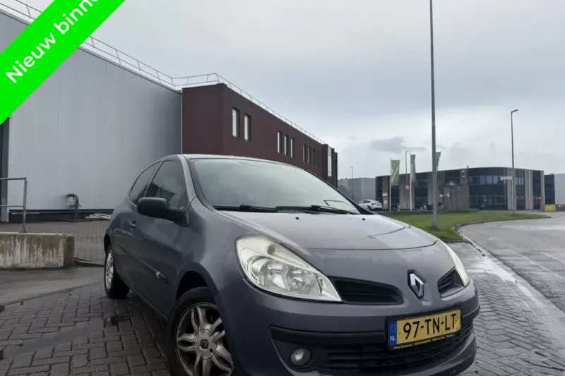 Renault Clio (2006)
