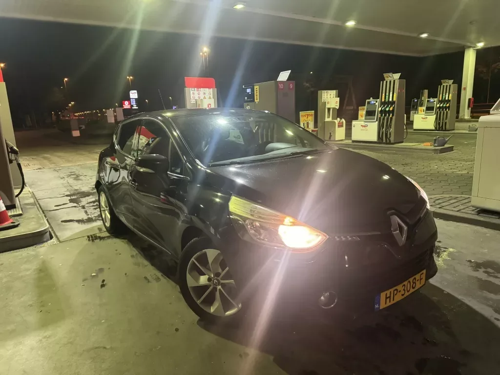 Renault Clio (2015) — foto 1
