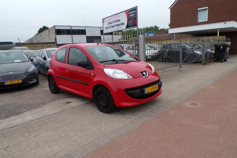 Peugeot 107 (2007)