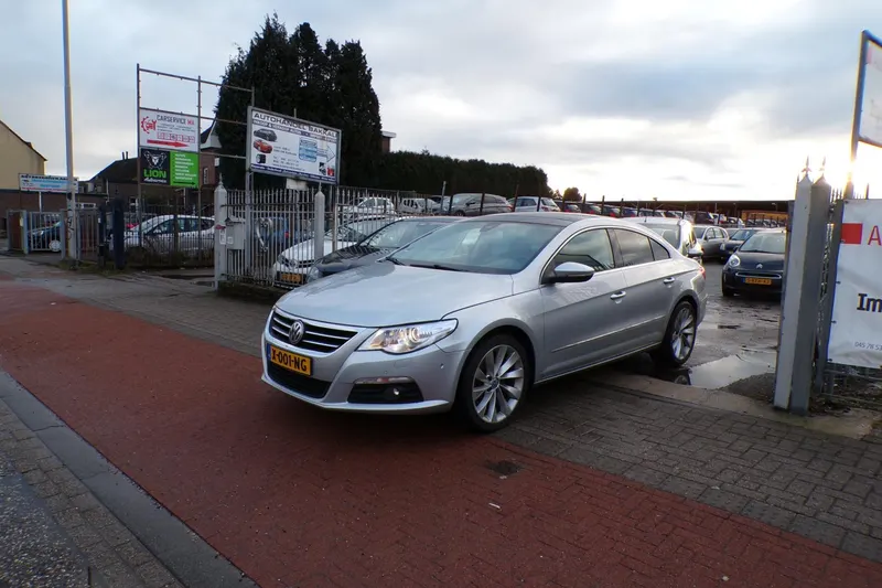 Volkswagen Passat (2008)