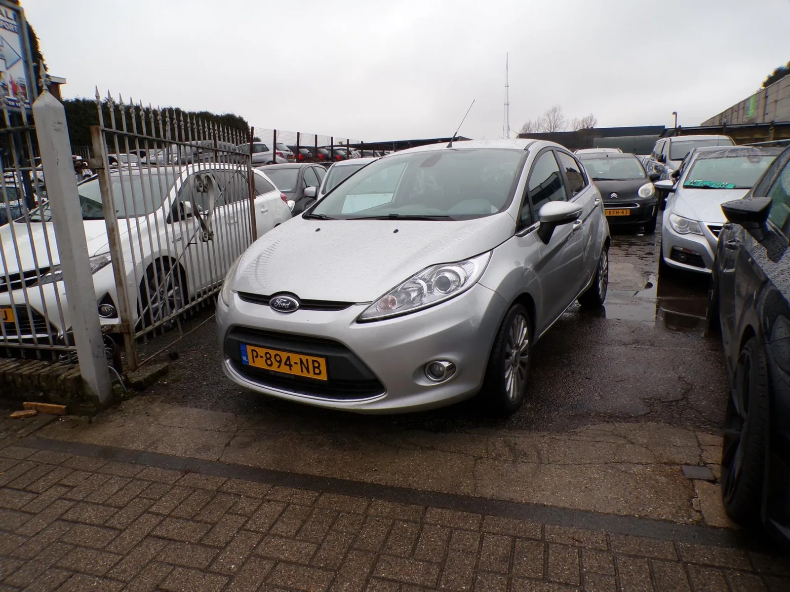 Ford Fiesta (2010) — foto 1