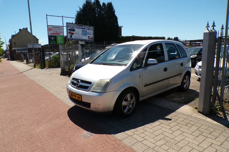Opel Meriva (2004)